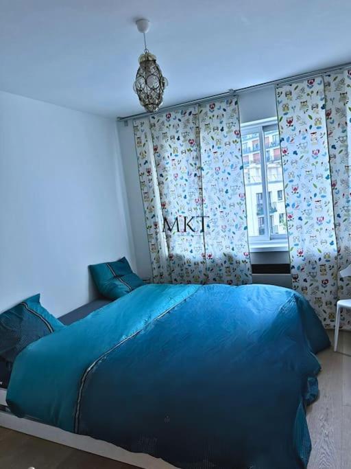 Tour Eiffel Two-bathroom Two-bedroom Loggia Spacious Quiet Brand-new Apartment *