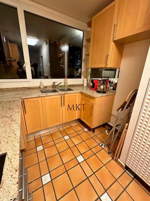 Tour Eiffel Two-bathroom Two-bedroom Loggia Spacious Quiet Brand-new Paris